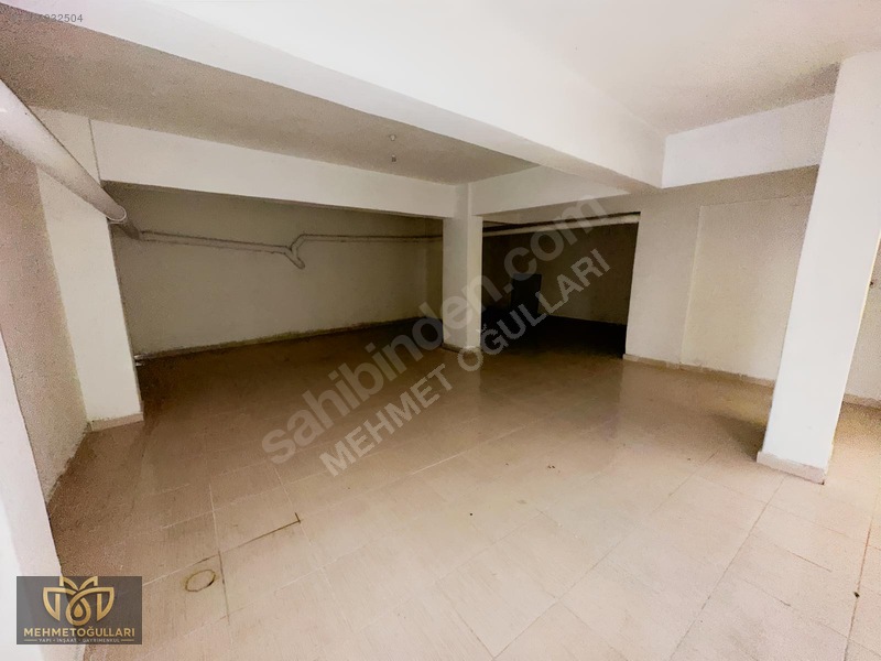 Mehmetoğullarından Selimiye Cami Yakını Köşe Başı 200 M² Dükkan — fotoğraf 13