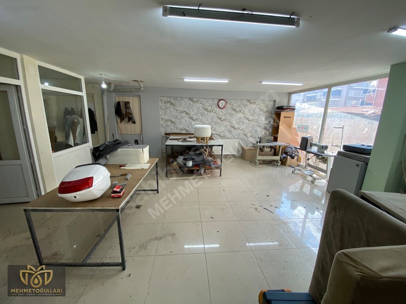 Mehmetoğullarından Selimiye Cami Yakını Köşe Başı 200 M² Dükkan — fotoğraf 33