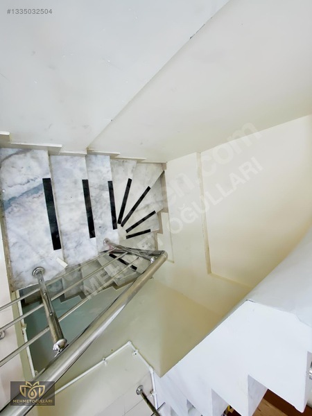 Mehmetoğullarından Selimiye Cami Yakını Köşe Başı 200 M² Dükkan — fotoğraf 34