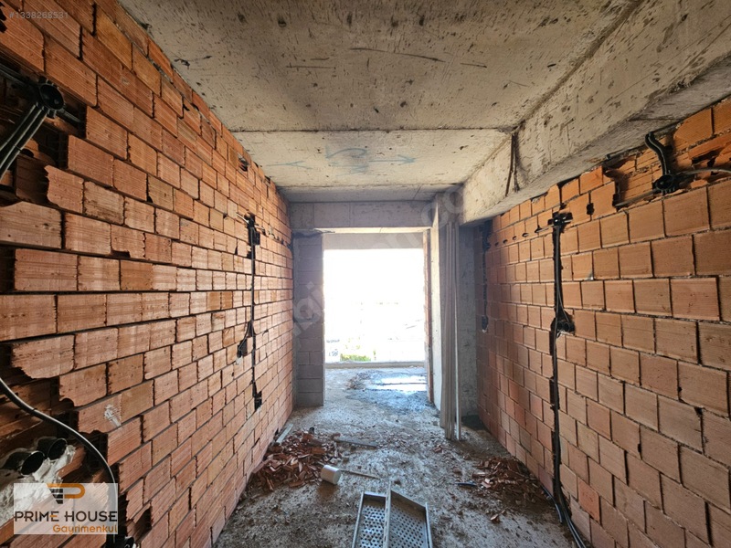 Menemen Esatpaşa'da Havuzlu Sitede Ebeveyn Banyo 2+1 Daire — fotoğraf 18