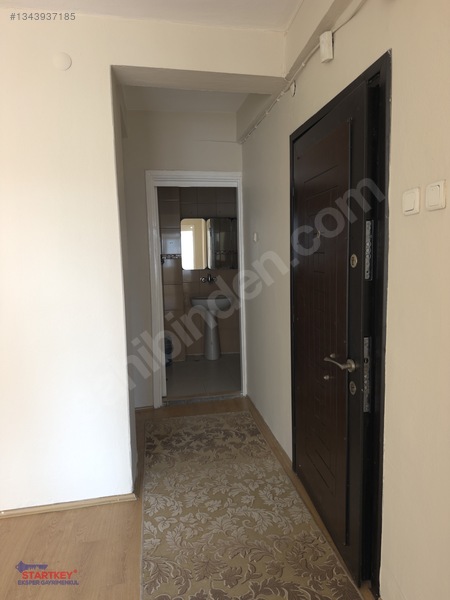 Karşıyaka'da Merkezi Konumda Kiralık 2+1 Daire — fotoğraf 14