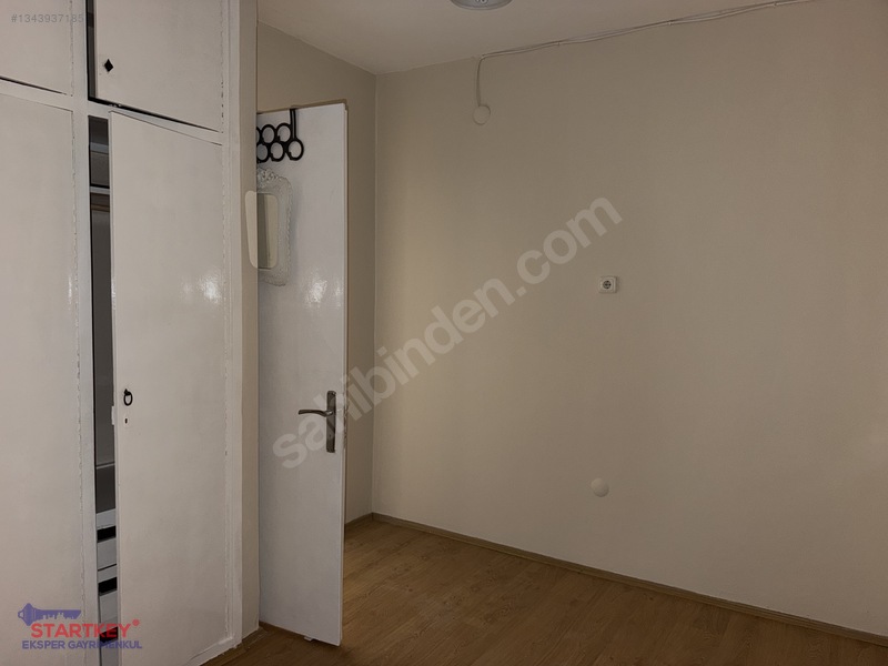 Karşıyaka'da Merkezi Konumda Kiralık 2+1 Daire — fotoğraf 19