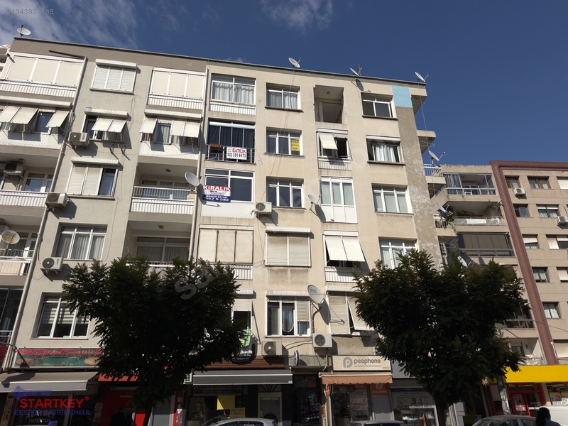 Karşıyaka'da Merkezi Konumda Kiralık 2+1 Daire — fotoğraf 24
