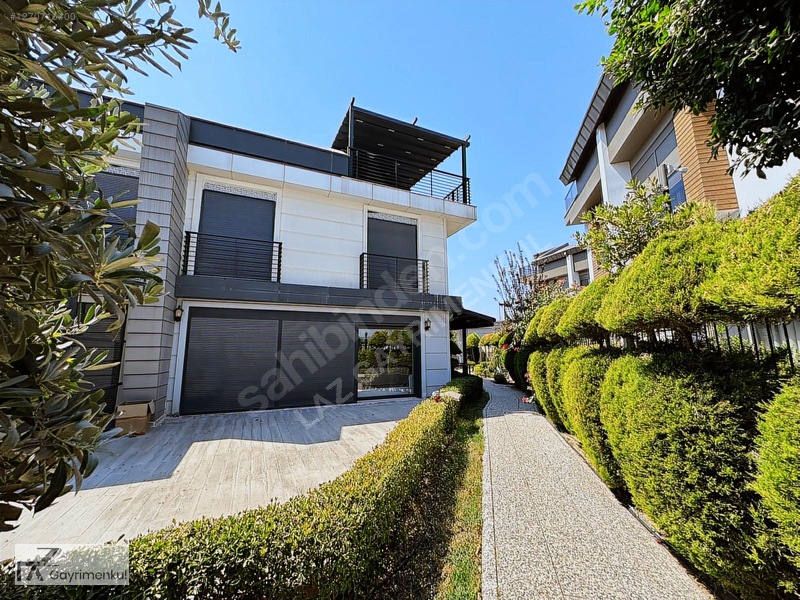 Mollayusuf Mah Satılık Lüx Yapılı Eşyaları İle Satılık 5+1 Villa — fotoğraf 3