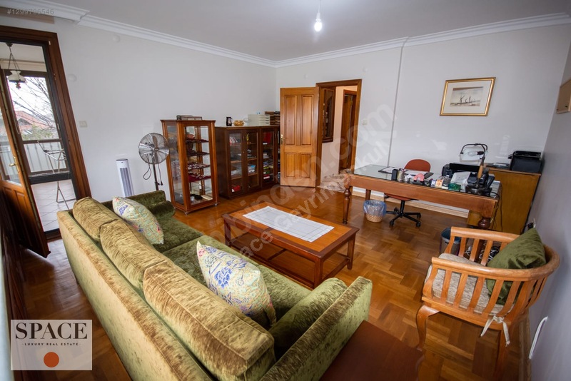 Emirgan Değirmentepe'de Boğaz Manzaralı Satılık Villa — fotoğraf 5