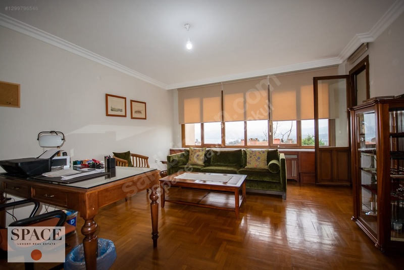 Emirgan Değirmentepe'de Boğaz Manzaralı Satılık Villa — fotoğraf 7