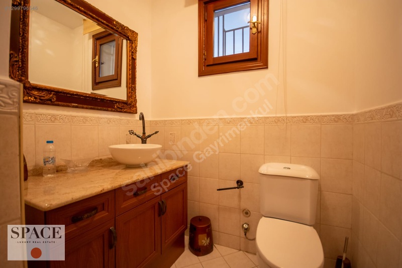 Emirgan Değirmentepe'de Boğaz Manzaralı Satılık Villa — fotoğraf 19