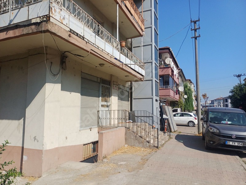 Azmimilli Mah. Asar Deresine 200.metre Mesafede Dükkan Satılıktr — fotoğraf 2