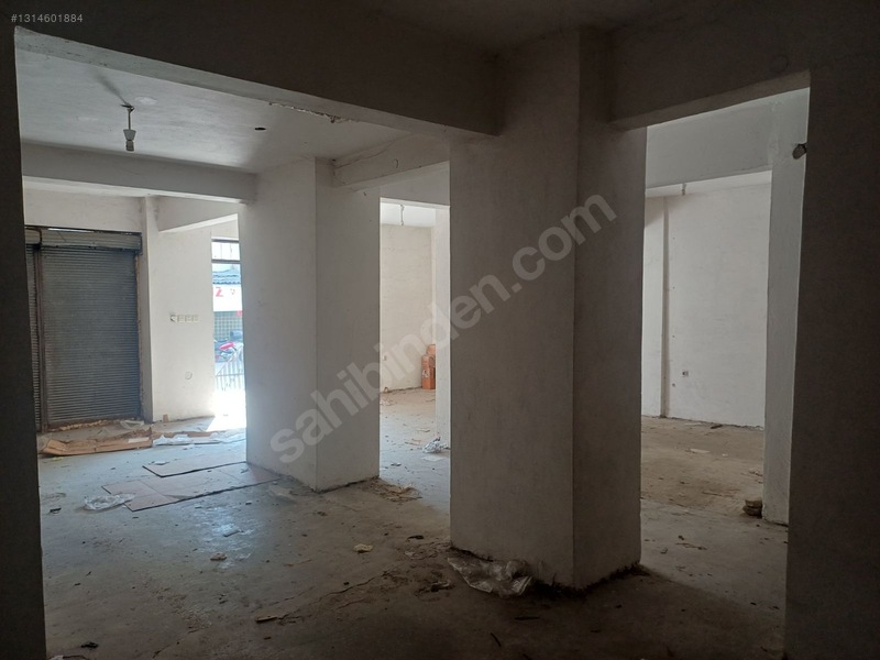 Azmimilli Mah. Asar Deresine 200.metre Mesafede Dükkan Satılıktr — fotoğraf 6
