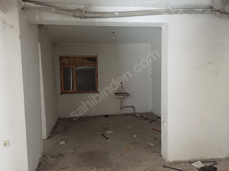Azmimilli Mah. Asar Deresine 200.metre Mesafede Dükkan Satılıktr — fotoğraf 7
