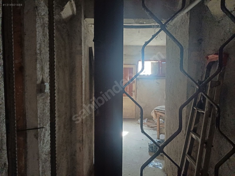 Azmimilli Mah. Asar Deresine 200.metre Mesafede Dükkan Satılıktr — fotoğraf 9