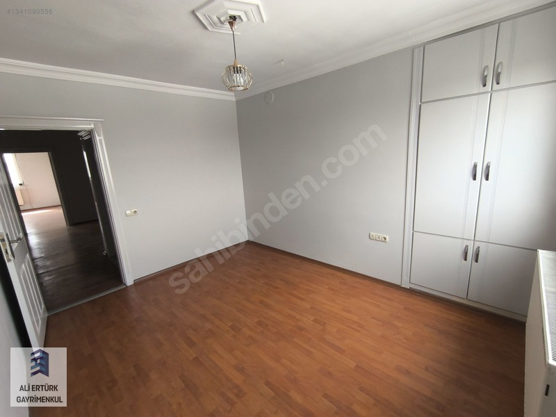 Mücahitler Mah. Ncr Karşısında Arakat 3+1 Kiralık Geniş Daire — fotoğraf 9