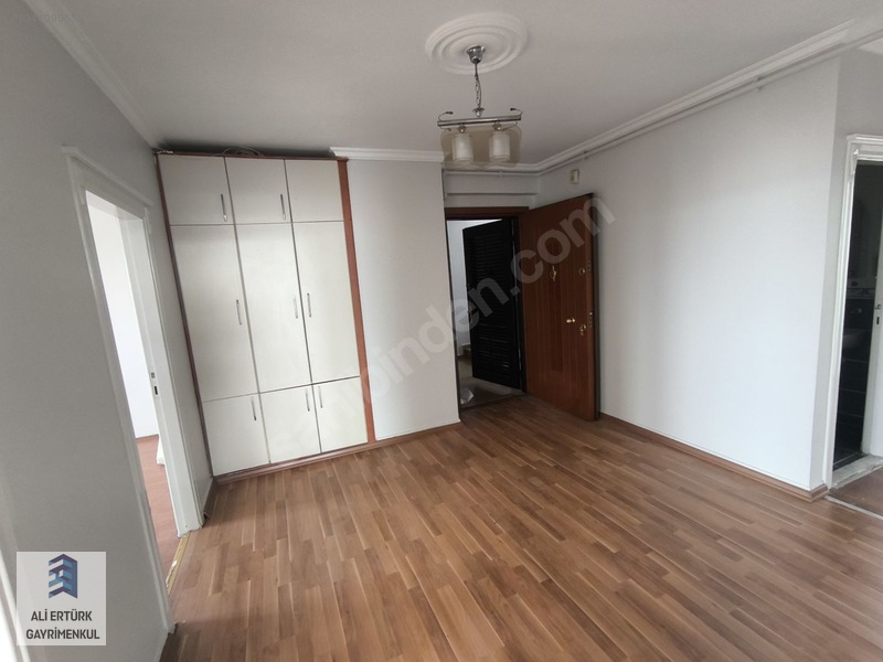 Mücahitler Mah. Ncr Karşısında Arakat 3+1 Kiralık Geniş Daire — fotoğraf 10