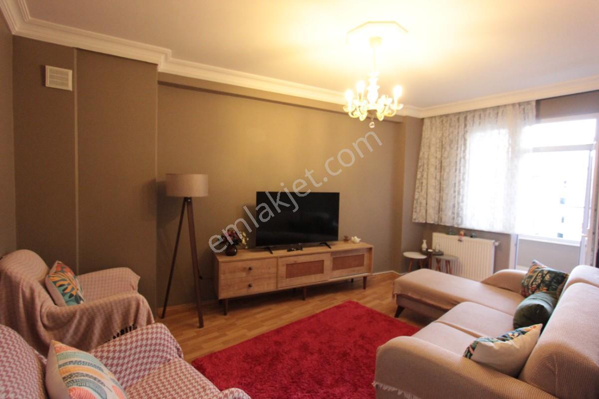 Satılık Emsali Yok !! 6+2 Asansörlü Çift Girişli Dubleks Daire — fotoğraf 9