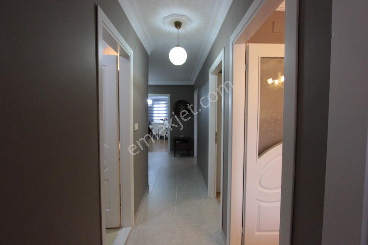 Satılık Emsali Yok !! 6+2 Asansörlü Çift Girişli Dubleks Daire — fotoğraf 12