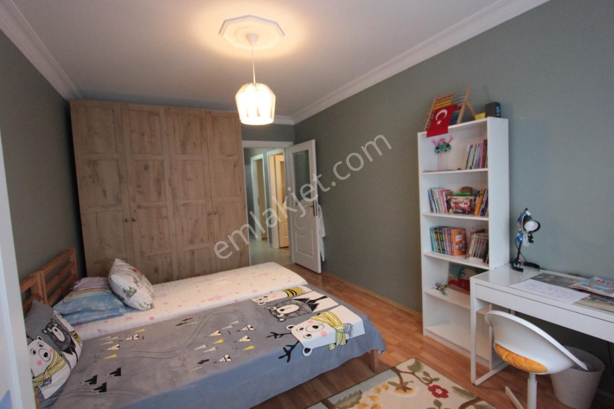 Satılık Emsali Yok !! 6+2 Asansörlü Çift Girişli Dubleks Daire — fotoğraf 17