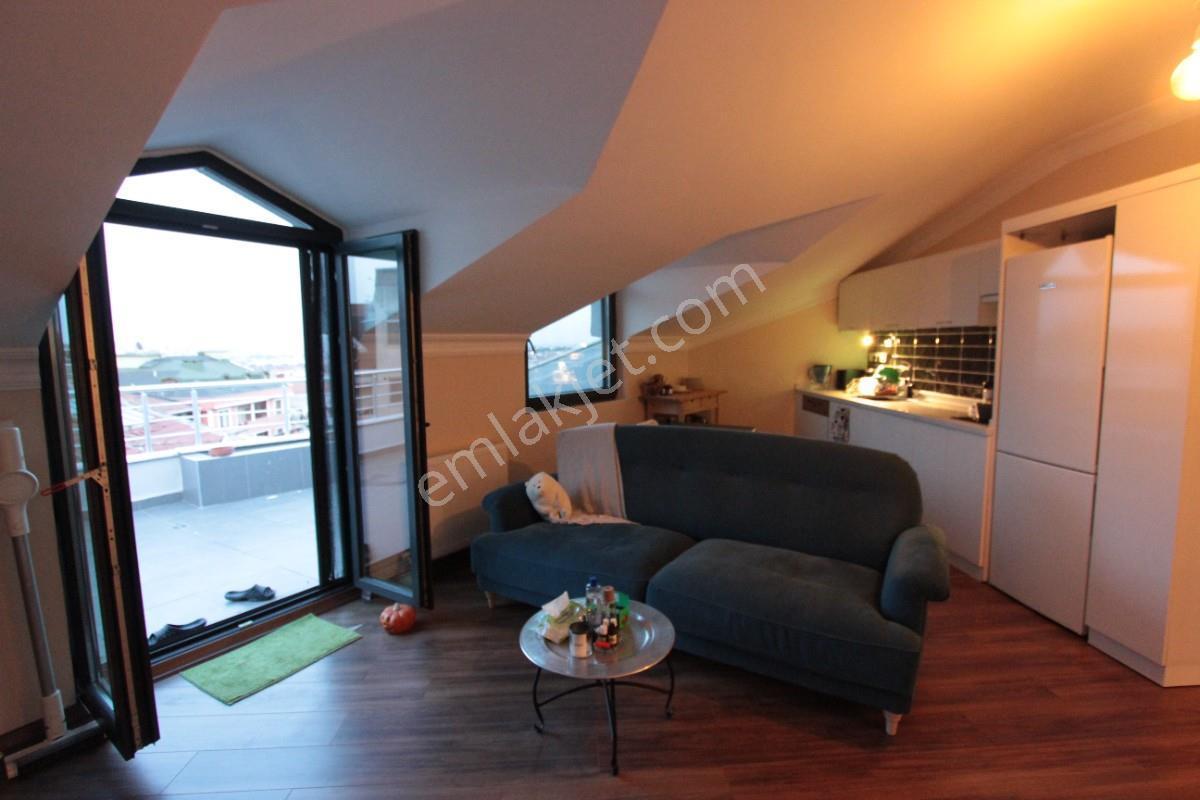 Satılık Emsali Yok !! 6+2 Asansörlü Çift Girişli Dubleks Daire — fotoğraf 21