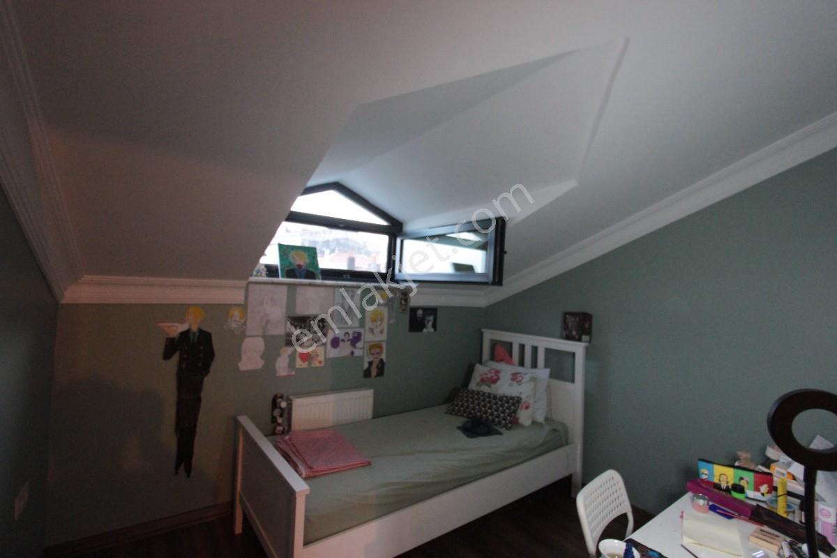Satılık Emsali Yok !! 6+2 Asansörlü Çift Girişli Dubleks Daire — fotoğraf 29