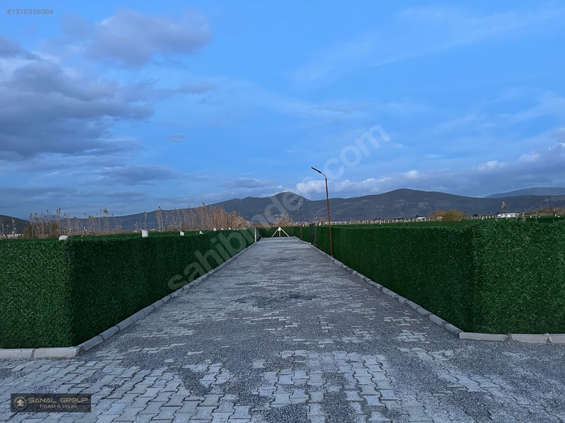 Elektrik-sulu Mükemmel Konumda 600m2 Fırsat Arsa — fotoğraf 8