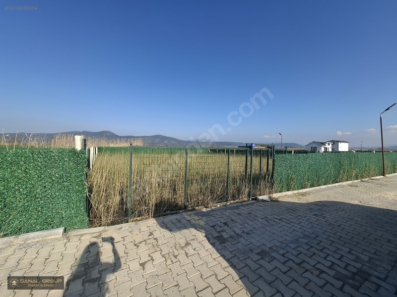 Elektrik-sulu Mükemmel Konumda 600m2 Fırsat Arsa — fotoğraf 24