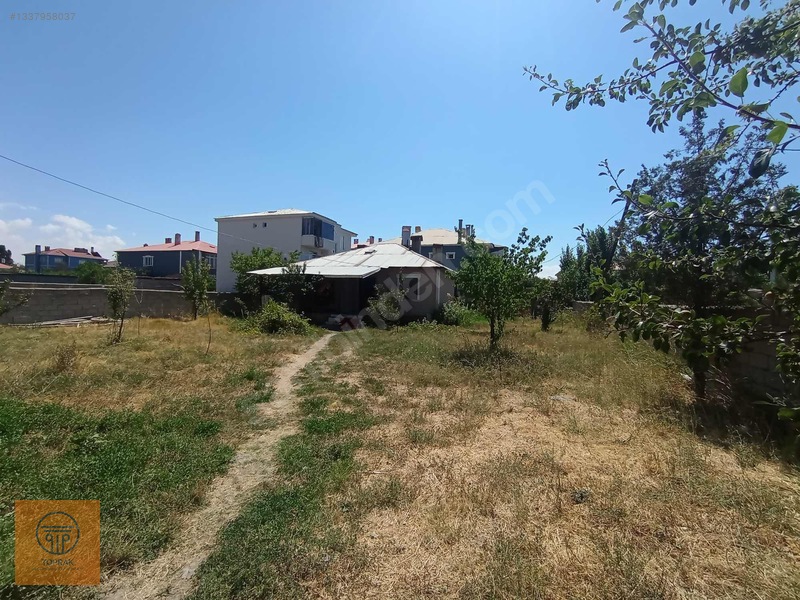 Satılık Arsa İçinde 3 Katlı Kabası Bitmiş İnşaat Var — fotoğraf 10