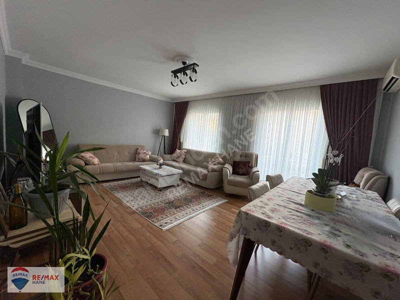 Seyrantepe 560 Kiptaş İbb Bloklarında 2+1 5. Kat Balkonlu — fotoğraf 5