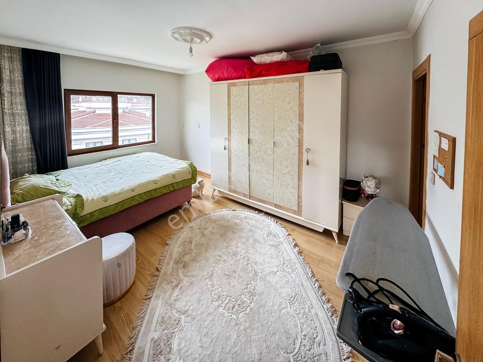 Kanlıca Toki'de Satılık 3+1 Ebeveyn Banyolu Daire — fotoğraf 11