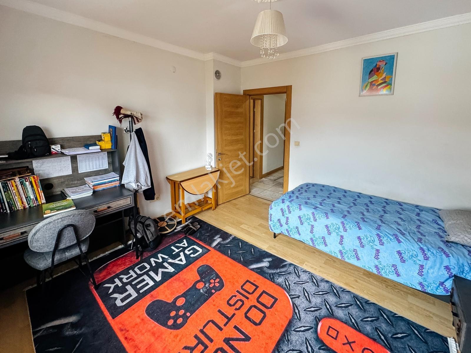 Kanlıca Toki'de Satılık 3+1 Ebeveyn Banyolu Daire — fotoğraf 16