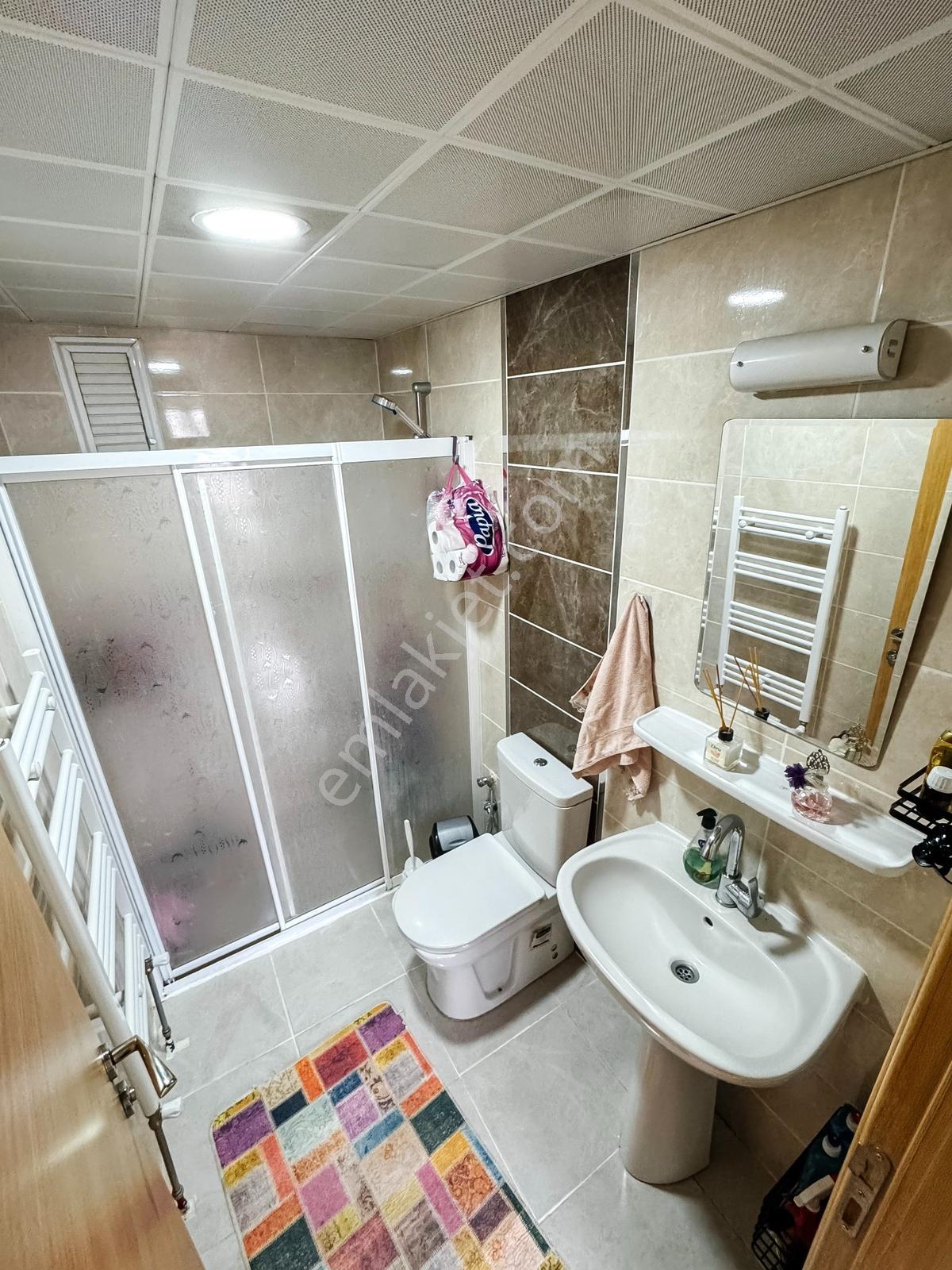 Kanlıca Toki'de Satılık 3+1 Ebeveyn Banyolu Daire — fotoğraf 31