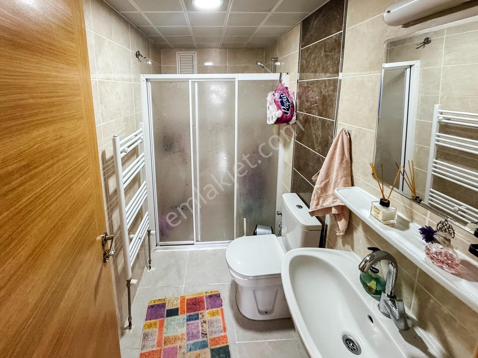 Kanlıca Toki'de Satılık 3+1 Ebeveyn Banyolu Daire — fotoğraf 39