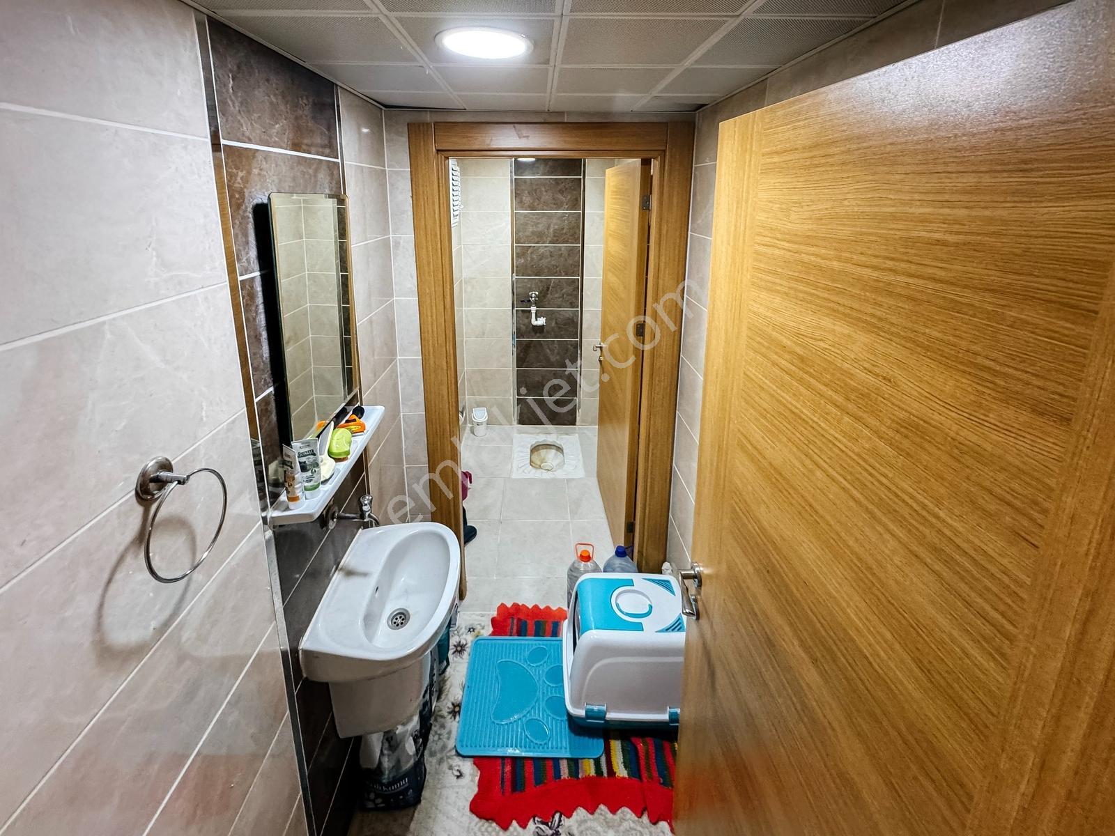 Kanlıca Toki'de Satılık 3+1 Ebeveyn Banyolu Daire — fotoğraf 41
