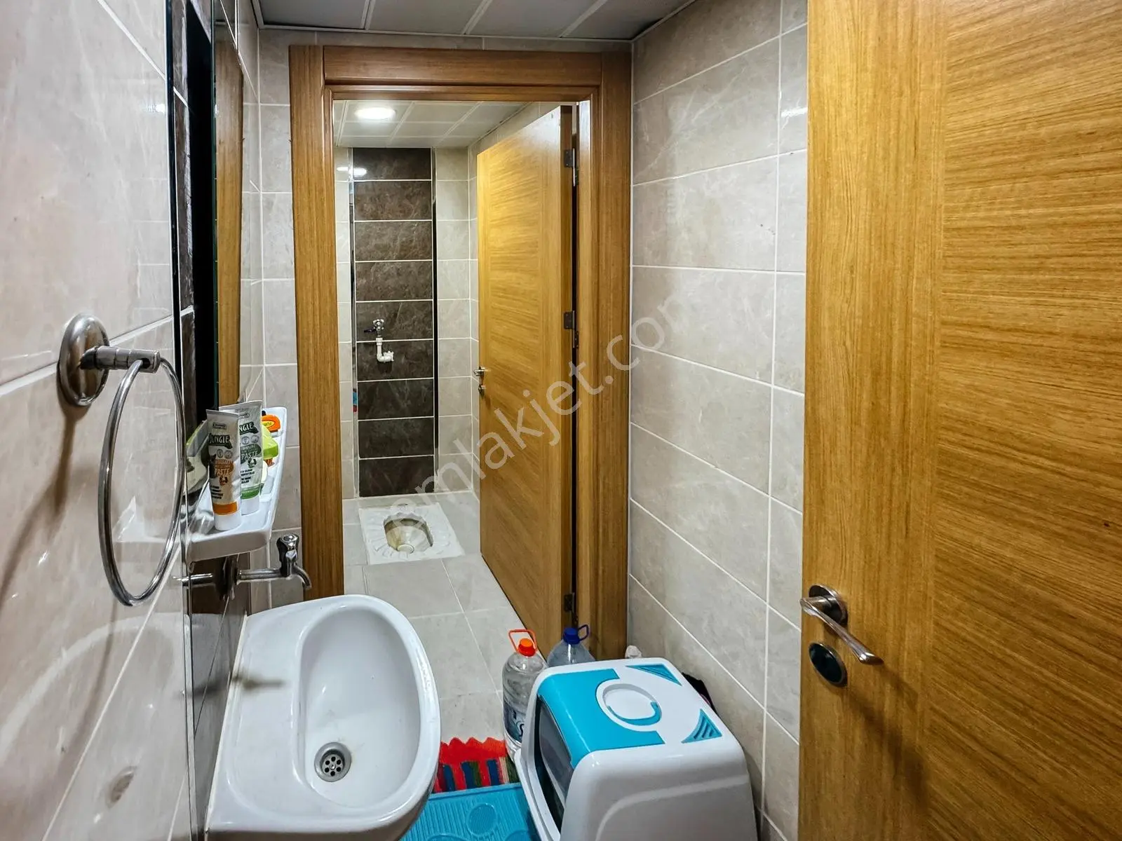 Kanlıca Toki'de Satılık 3+1 Ebeveyn Banyolu Daire — fotoğraf 42