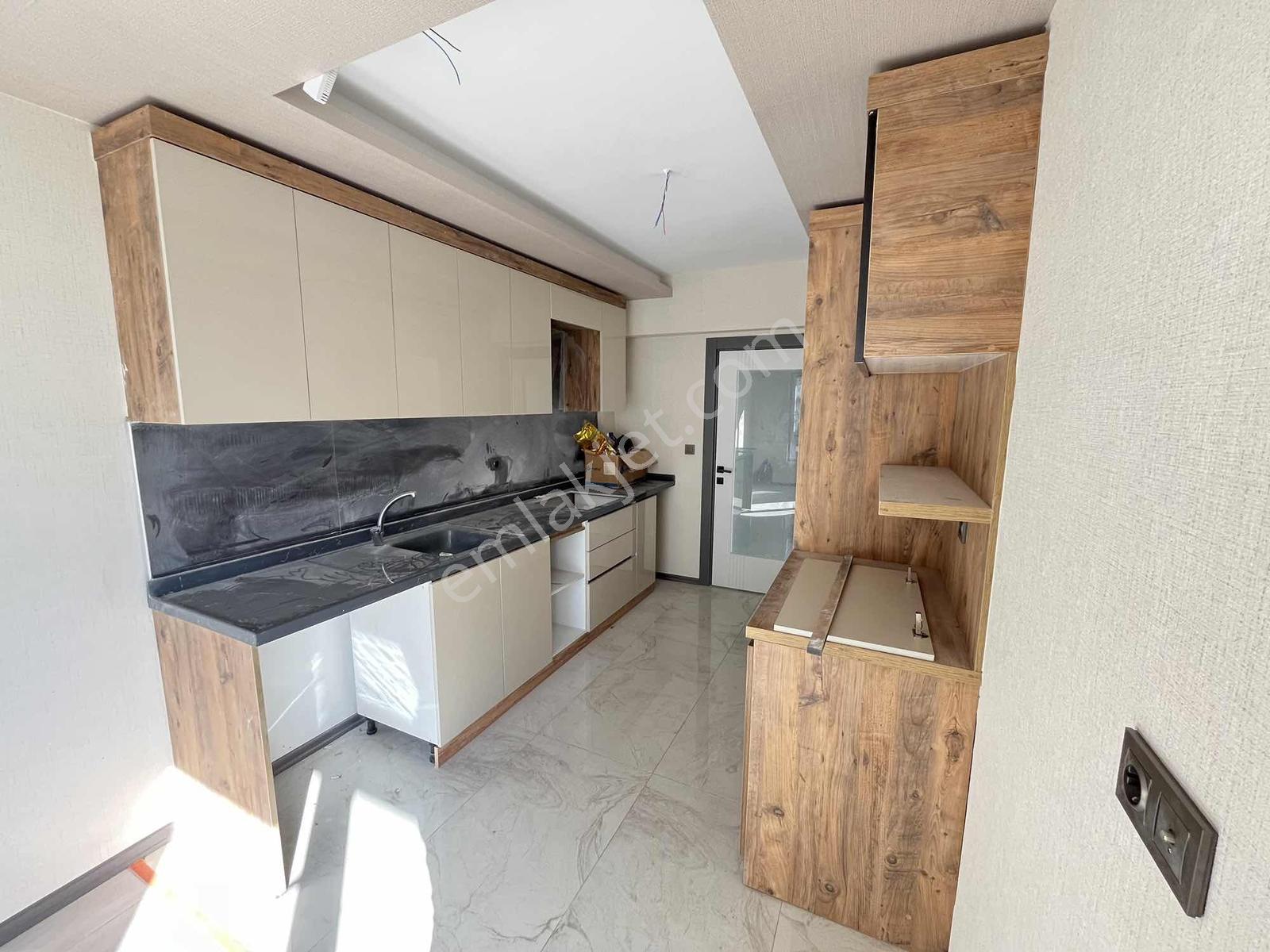 3+1 110m2 Güneş İçinde Ful + Ful Yapılı Kaçırılmaz Fırsat !! — fotoğraf 4