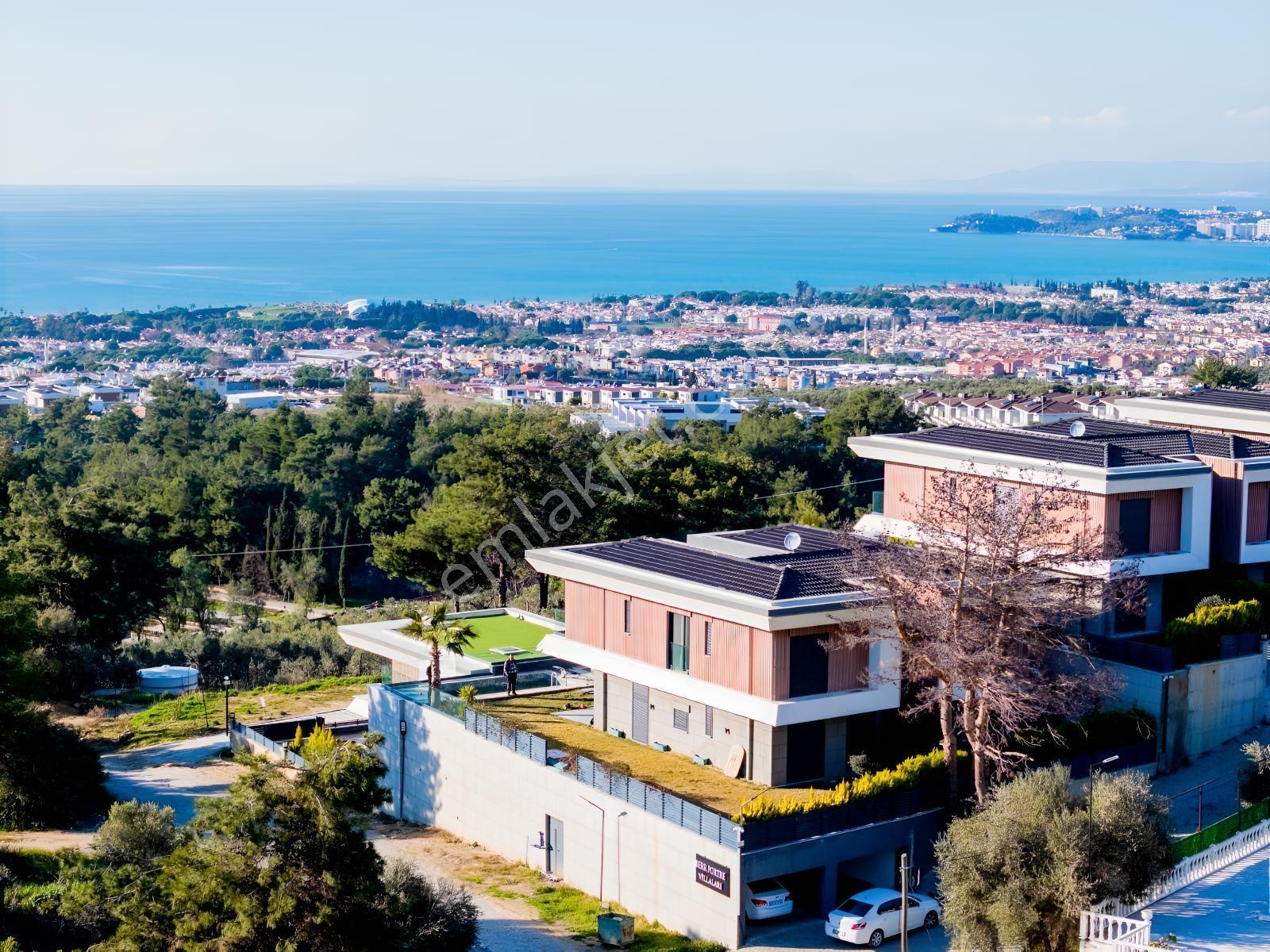 Kuşadası Soğucak'ta Deniz Manzaralı Yanyana 2 Villa Şok Fiyata — fotoğraf 2