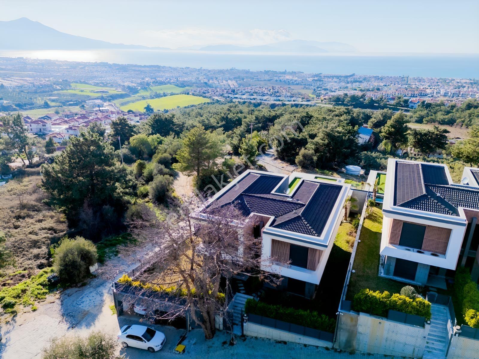 Kuşadası Soğucak'ta Deniz Manzaralı Yanyana 2 Villa Şok Fiyata — fotoğraf 8