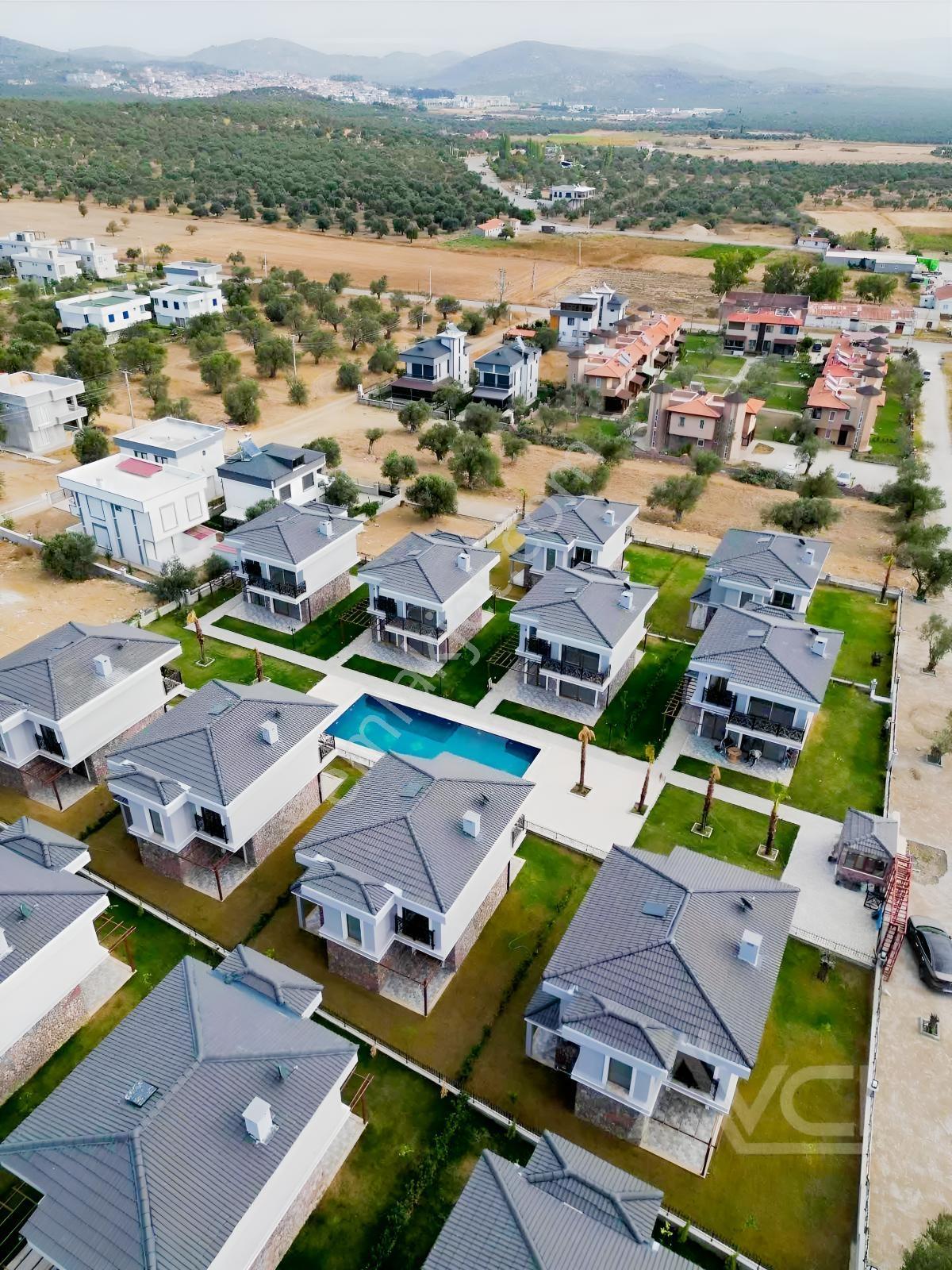 Avcı'dan Denize 300mt Tam Müstakil Havuzlu Fırsat Villa — fotoğraf 15