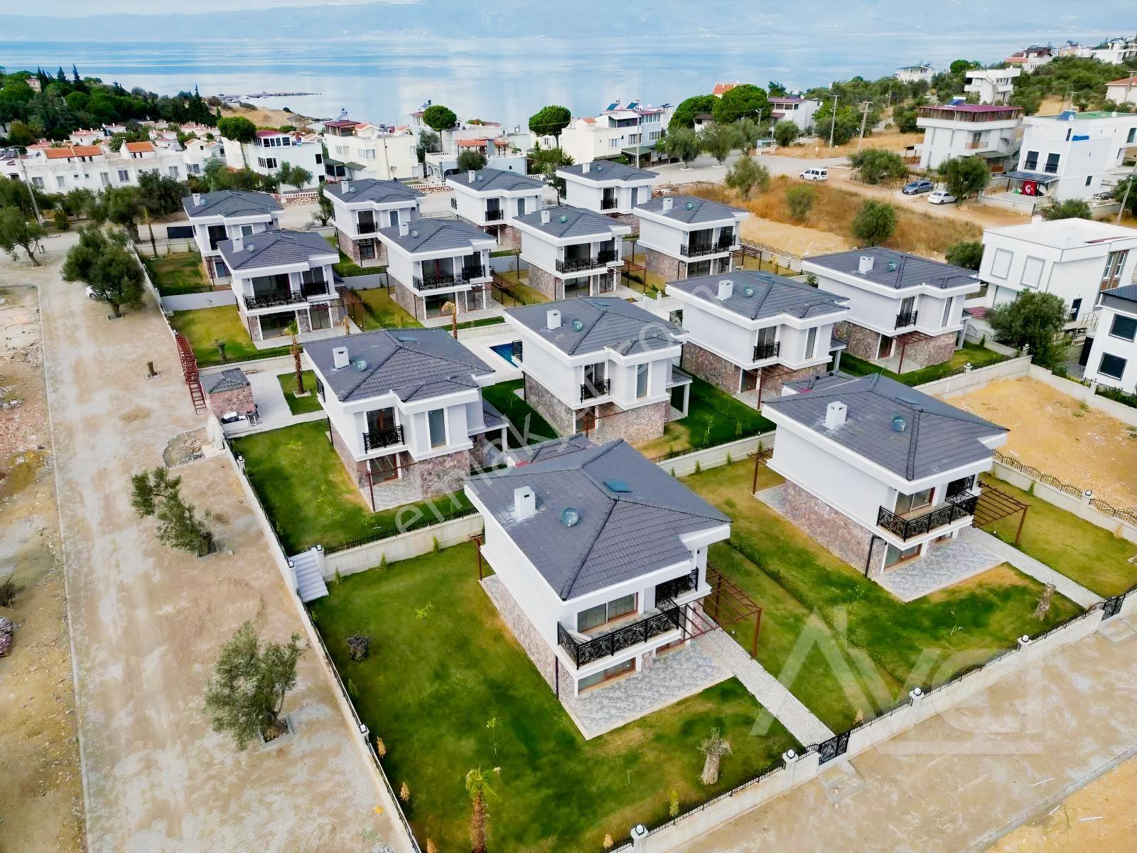 Avcı'dan Denize 300mt Tam Müstakil Havuzlu Fırsat Villa — fotoğraf 16