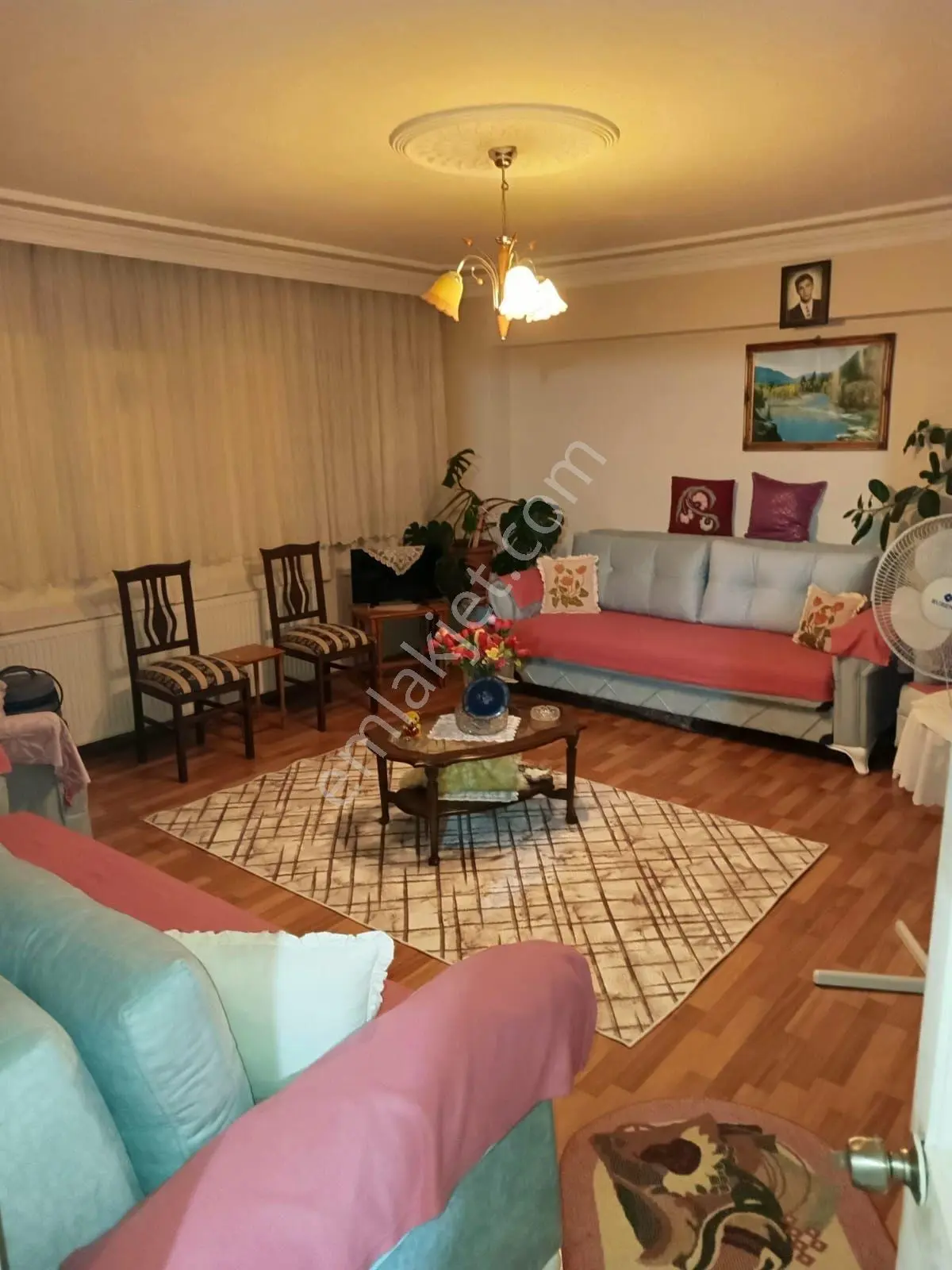Mudanya Eğitim Mah.de Satılık Daire Merkezde Düzayak 2+1 Asansör Yok 1.kat Çay Bahçeleri Yanında — fotoğraf 3