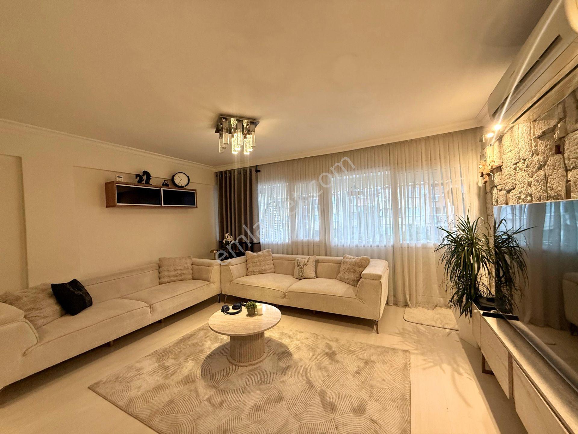 Osmangazi Mahallesi Yavuz Caddesi Full Tadilatlı 2+1 Satılık — fotoğraf 3