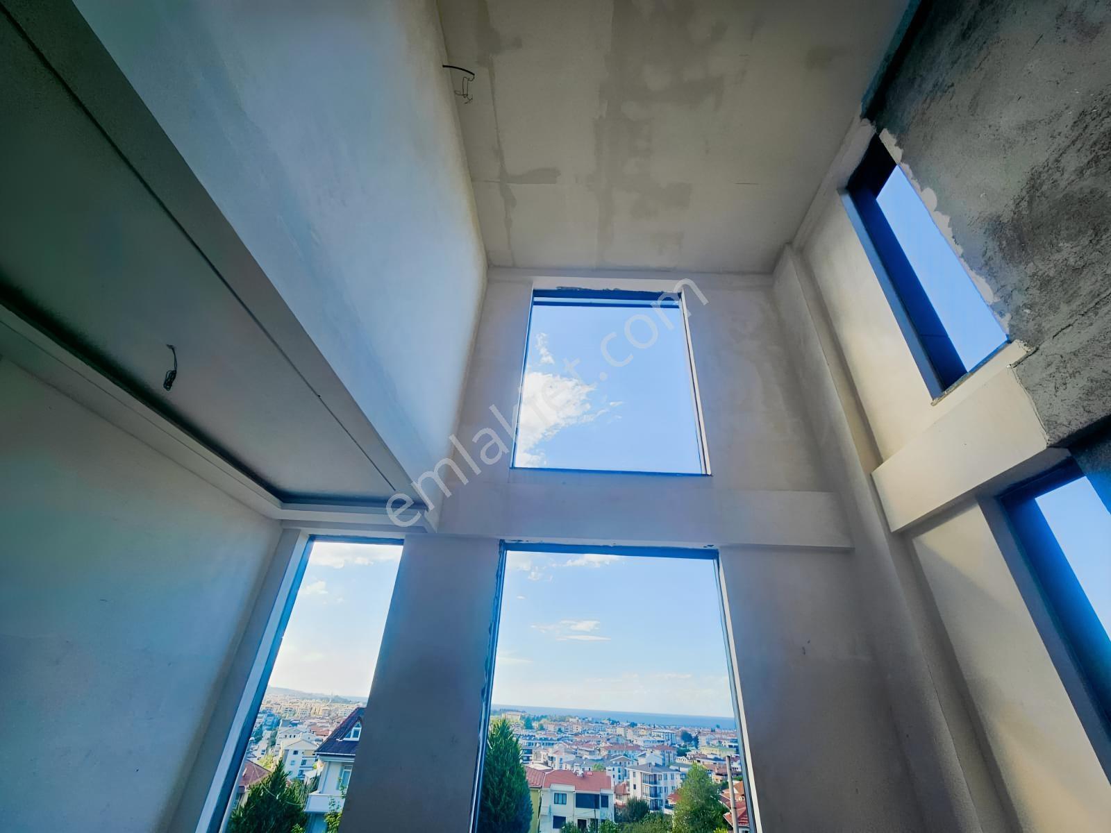 Çiftlikköyde Deniz Manzaralı 5+1 Lüks Havuzlu Saunalı Villa — fotoğraf 20