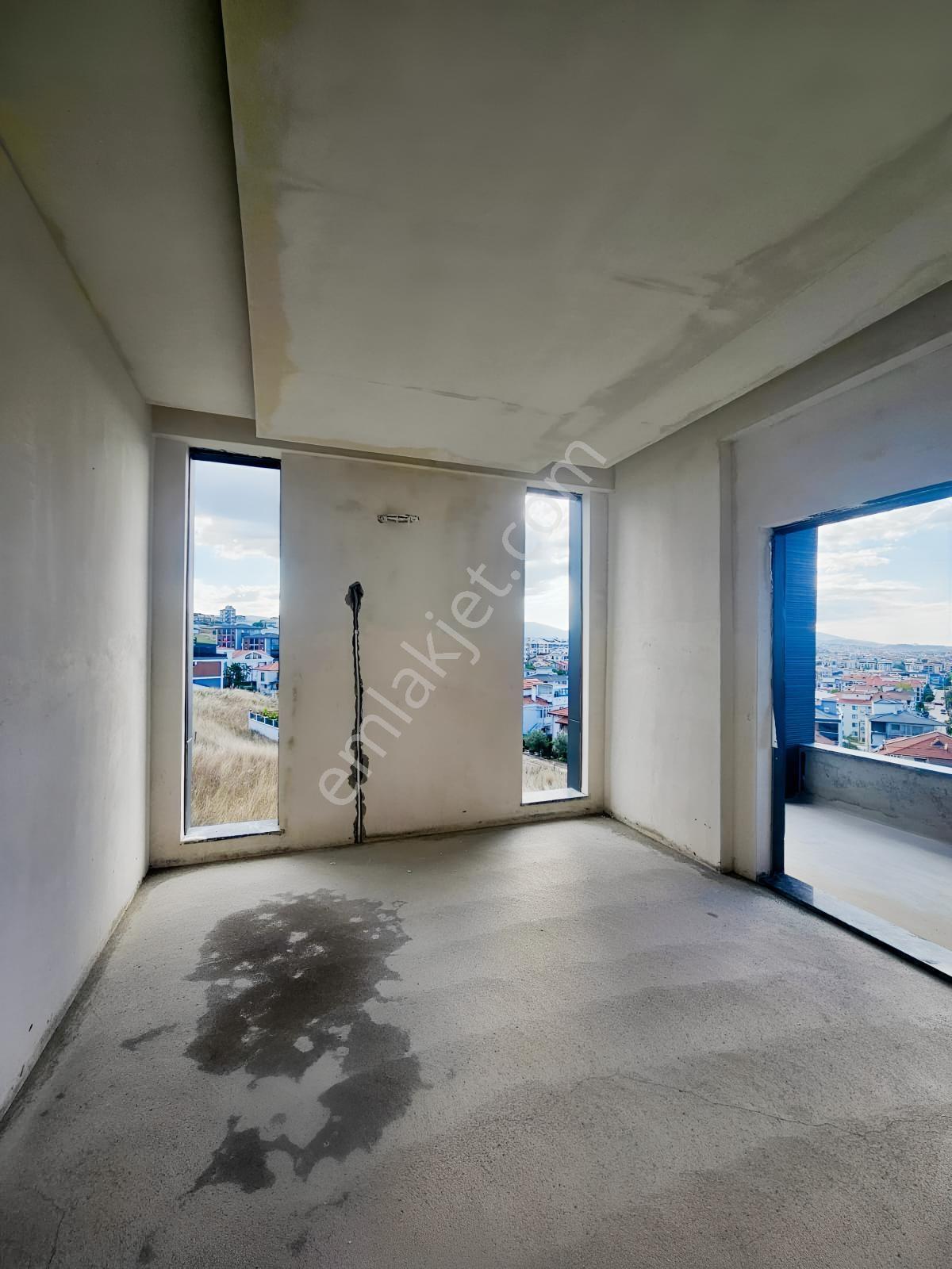 Çiftlikköyde Deniz Manzaralı 5+1 Lüks Havuzlu Saunalı Villa — fotoğraf 29