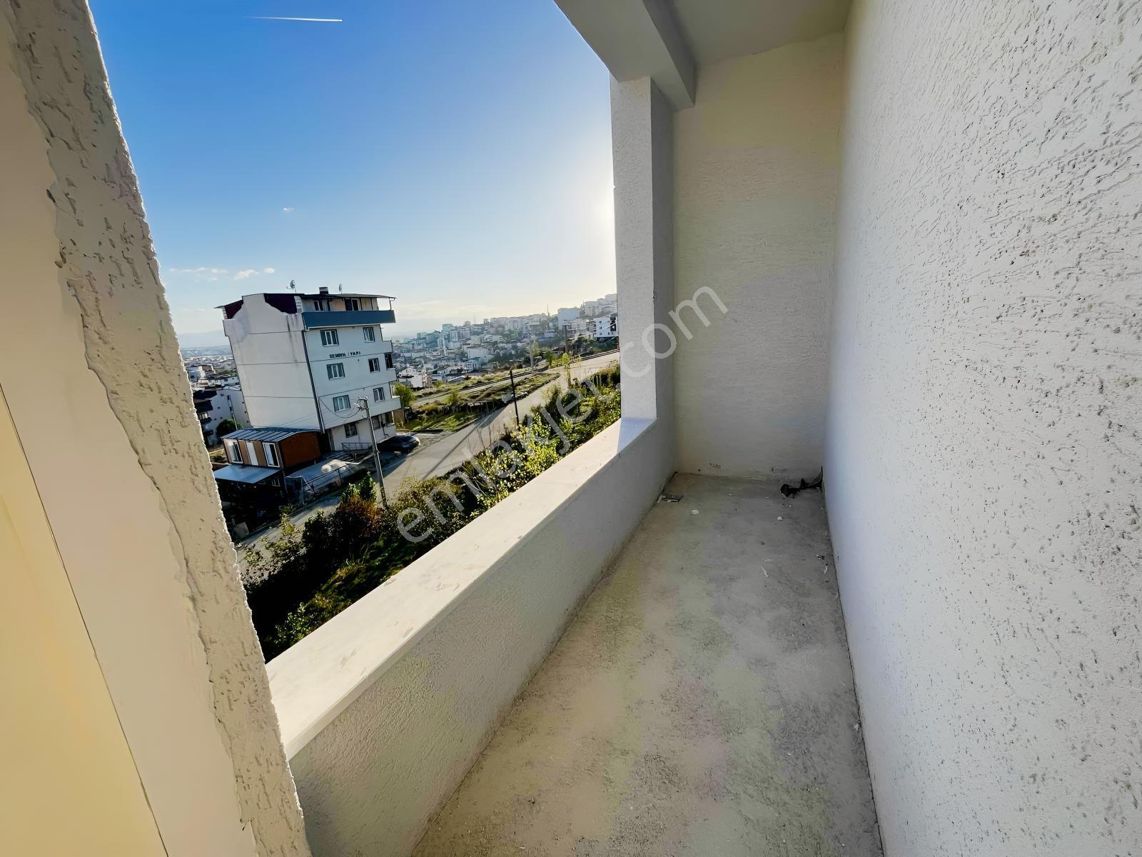 Çayırova Emek Mahallesinde 2+1 Satılık Daire — fotoğraf 12