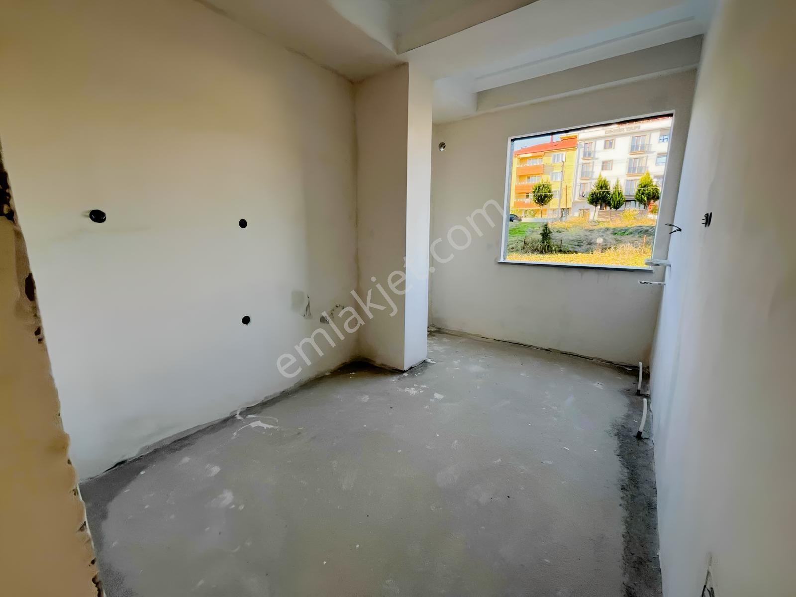 Çayırova Emek Mahallesinde 2+1 Satılık Daire — fotoğraf 13