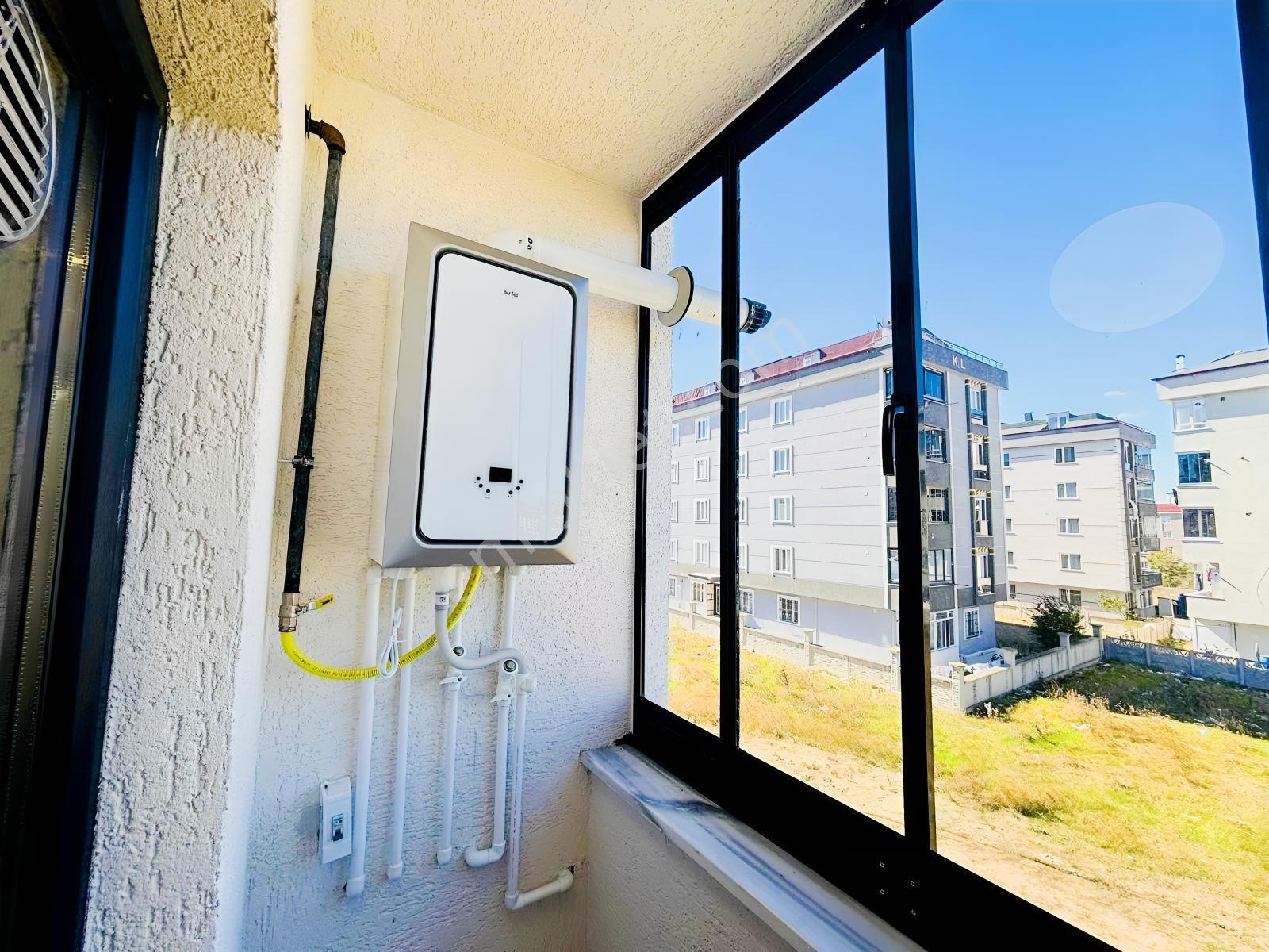 Güven'den Emsalsiz Kombi Ankastre Kapalı Cam Balkon Takılı 2+0 — fotoğraf 8