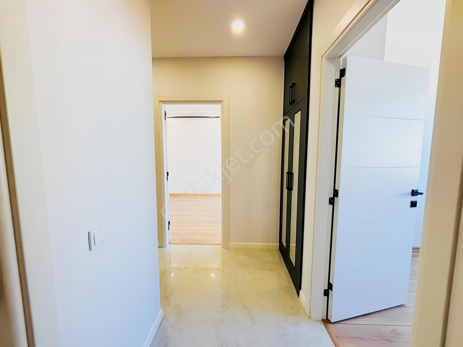 Güven'den Emsalsiz Kombi Ankastre Kapalı Cam Balkon Takılı 2+0 — fotoğraf 15