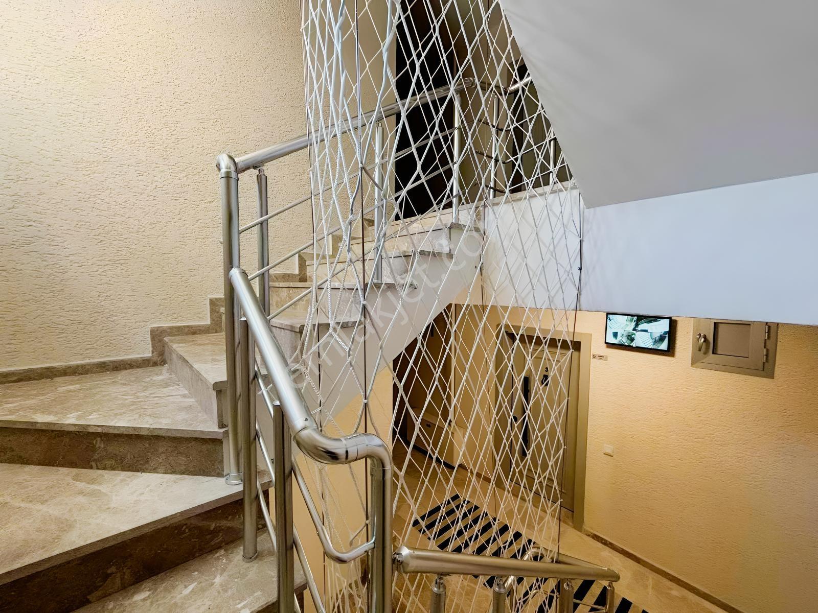 Güven'den Emsalsiz Kombi Ankastre Kapalı Cam Balkon Takılı 2+0 — fotoğraf 20