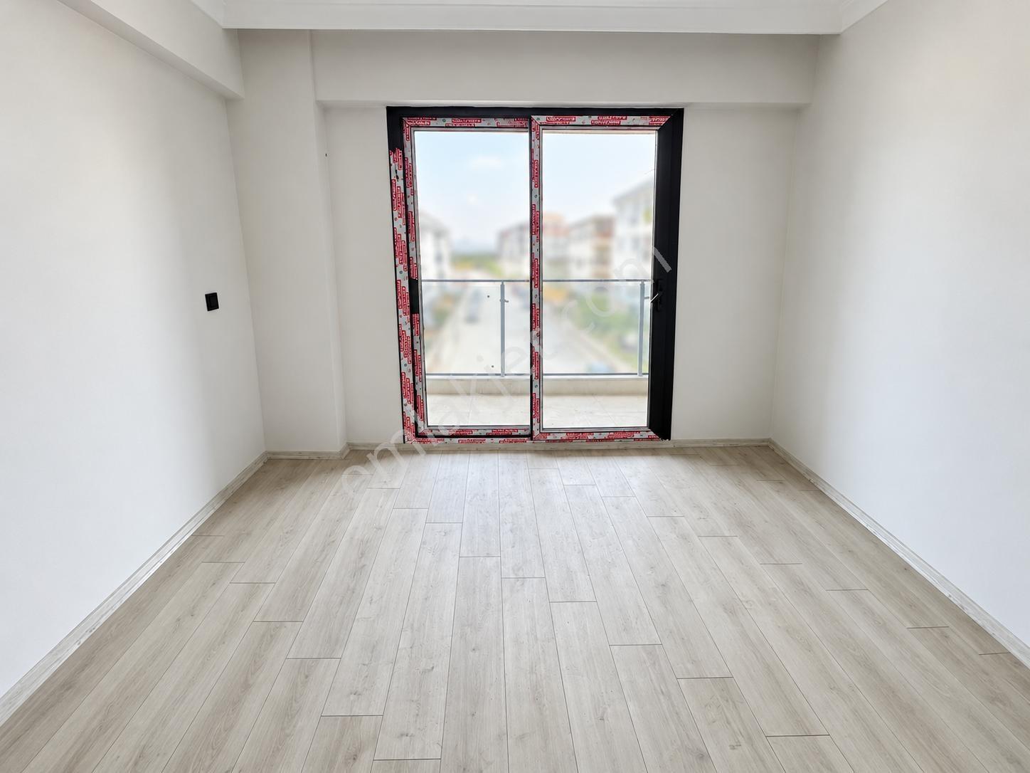 Zeki Emlak'tan Muradiye'de Satılık 2+1 Kapalı Mutfak Sıfır Daire — fotoğraf 10