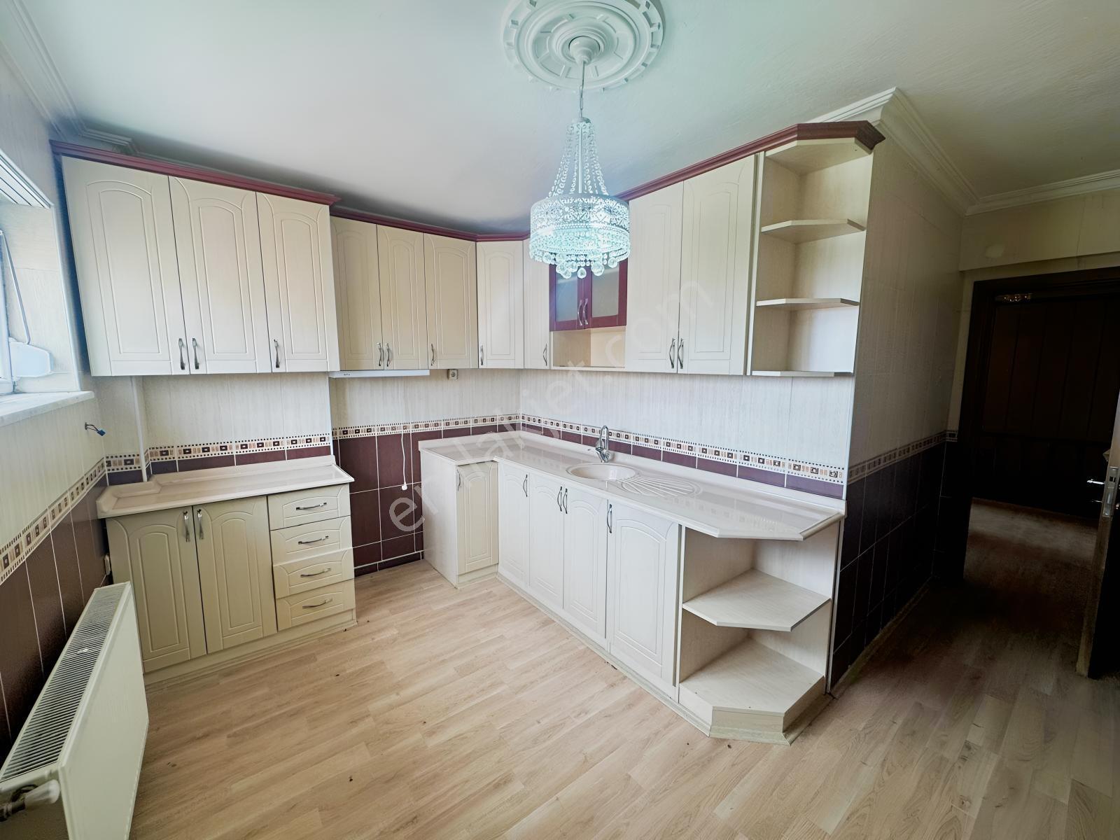 Bedir'de Eminevime Uygun 7+1 Dubleks Daire Asansörlü — fotoğraf 10