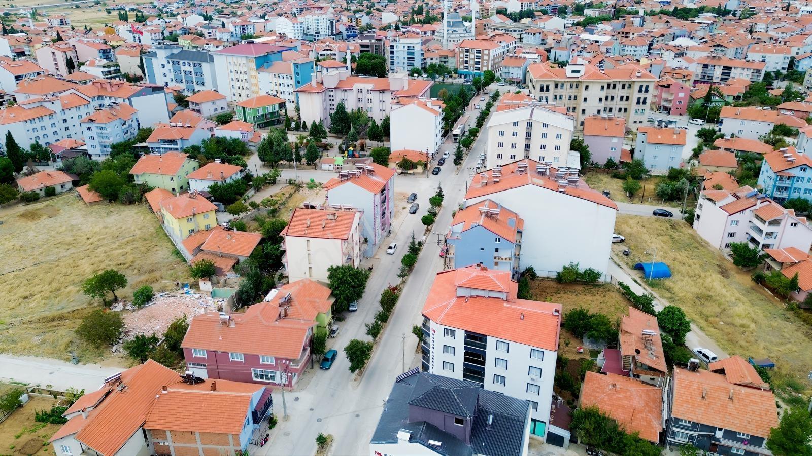 Eşme Üç Eylül Mah. Atatürk Bulvarı Üzeri 160 M² 3+1 Süper Lüks D — fotoğraf 2