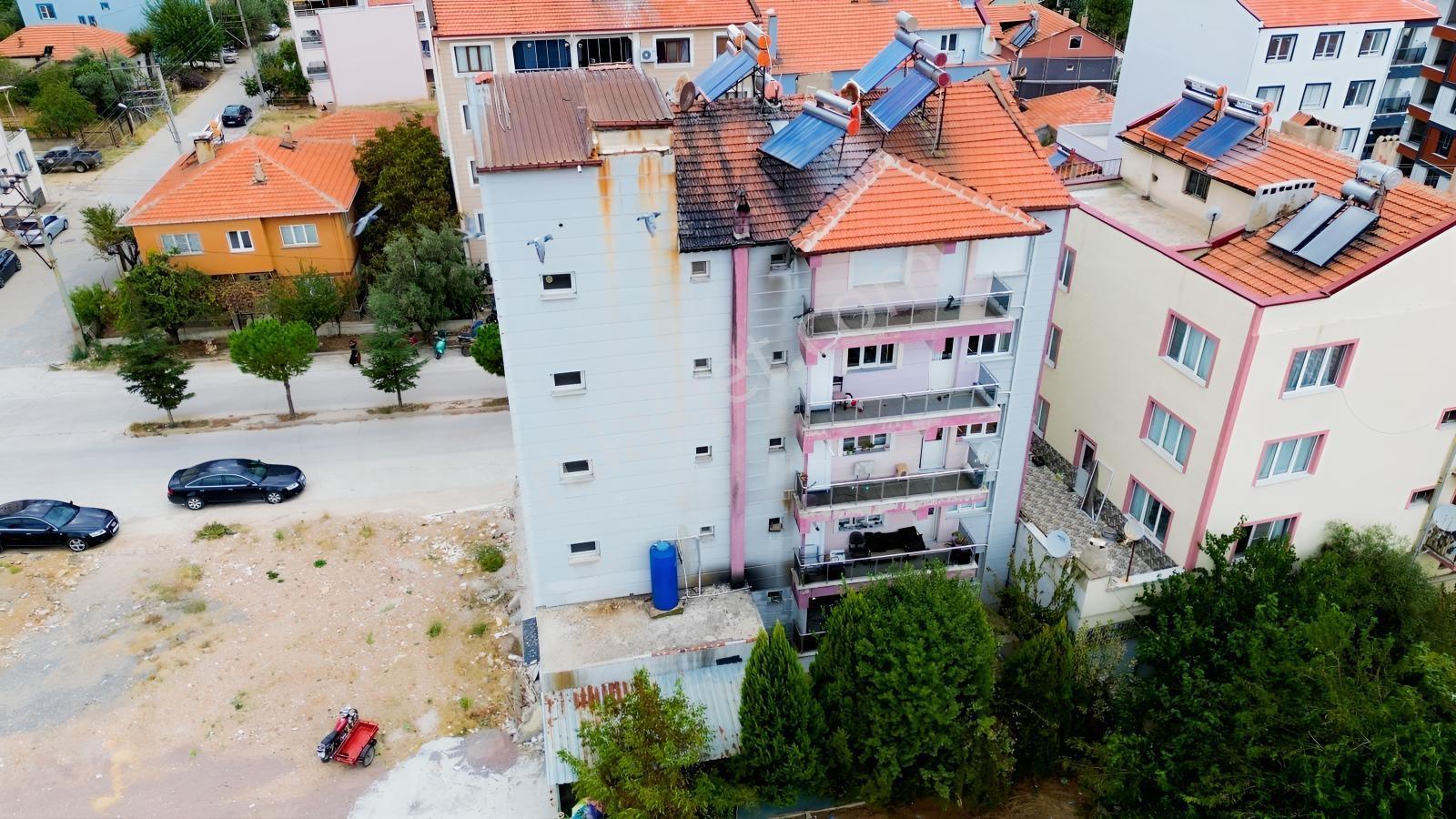 Eşme Üç Eylül Mah. Atatürk Bulvarı Üzeri 160 M² 3+1 Süper Lüks D — fotoğraf 7